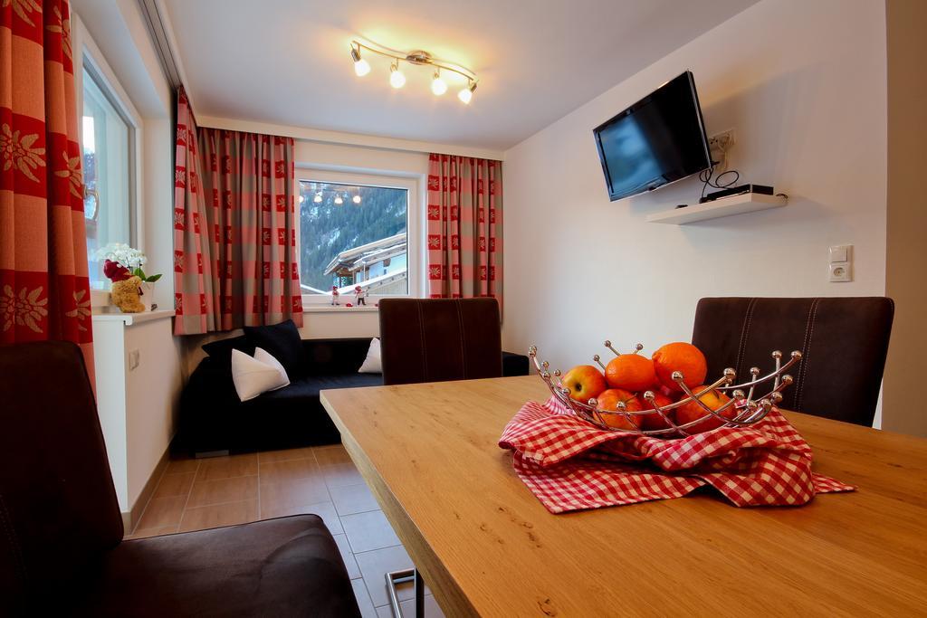 Alexandra'S Apartment نيوستيف ام ستوبيتا الغرفة الصورة